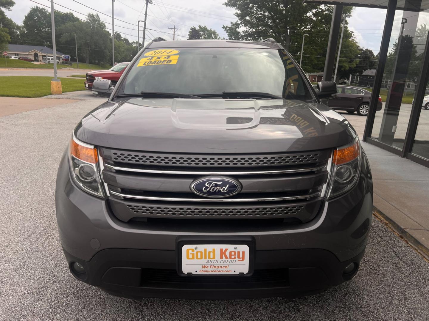 2014 Sterling Gray Metallic Ford Explorer Limited 4WD (1FM5K8F87EG) with an 3.5L V6 DOHC 24V engine, 6-Speed Automatic transmission, located at 1633 W Kimberly, Davenport, IA, 52806, (563) 323-5341, 41.559456, -90.598732 - Photo#2